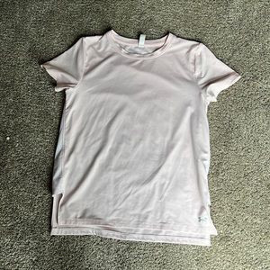 Light pink under armor breathable t-shirt